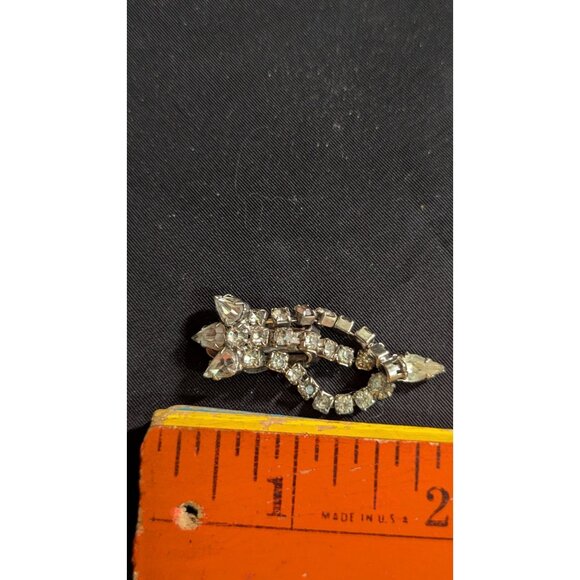 Vintage Astra Rhinestone Cat Clip-On Earrings Dangling Crystal Silver-Tone Jewel - Picture 5 of 5